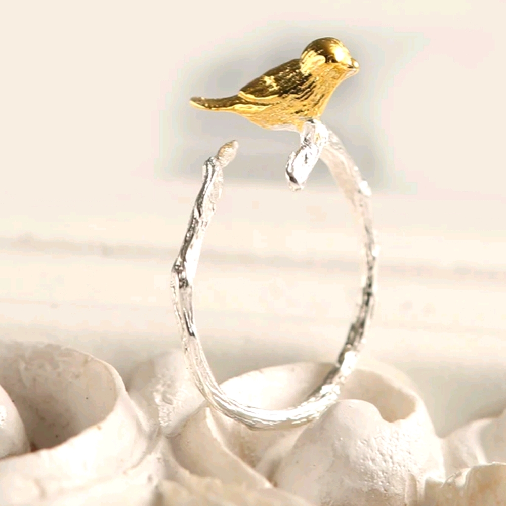 Bird lovers adjustable ring
